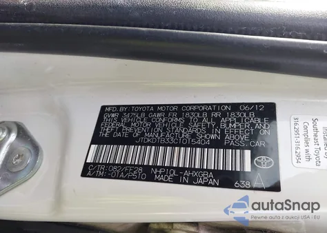 2012 Toyota Prius C Three из США, поврежденный, VIN JTDKDTB33C1015404